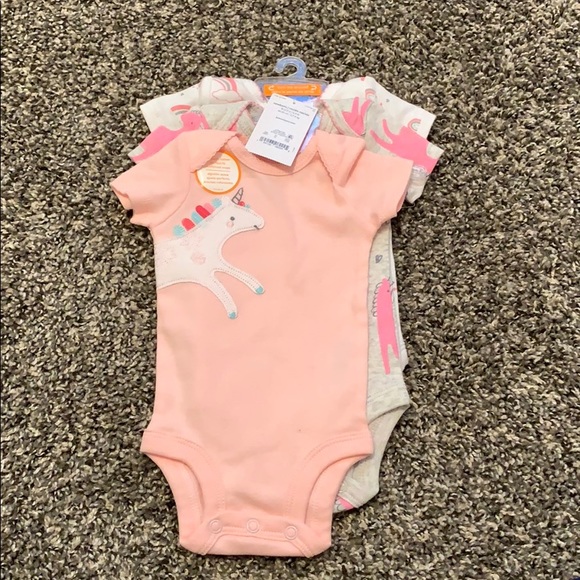 Carter's Other - Carters NWT 3 piece newborn girl onesies